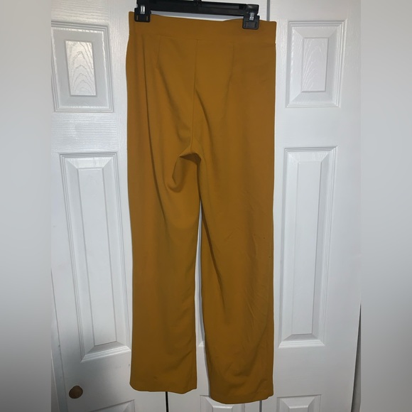 Mid Waist Pants - Picture 2 of 3